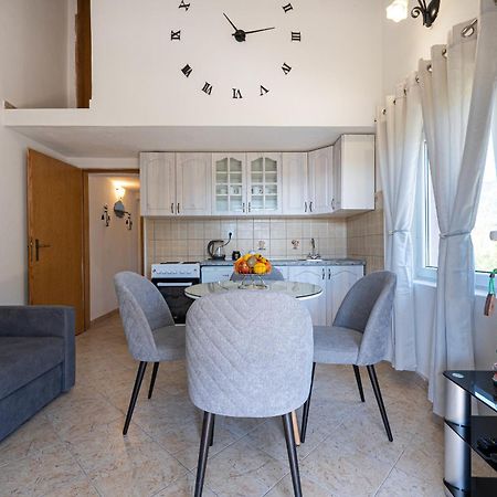 טיווט Apartments Ivo Bozinovic מראה חיצוני תמונה