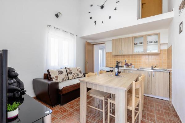 טיווט Apartments Ivo Bozinovic מראה חיצוני תמונה